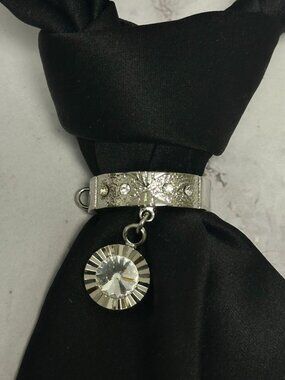3/$30 Mens Metal Tie Ring Round Rhinestone Medallion Silver Tone Neckties Clip